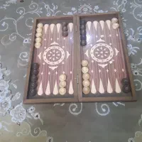 یک تخته نرد فروشی