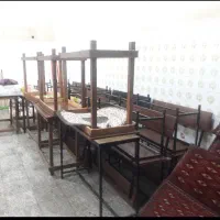 میز چوبی نراد و نیمکت آهنی در حد نو  توافقی|کافی‌شاپ و رستوران|لاهیجان, لیالستان|دیوار