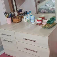 میز آرایش با صندلی
