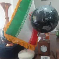 منشی آژانس هواپیمایی
