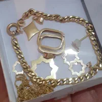 مقداری طلای شیک سبک وزن