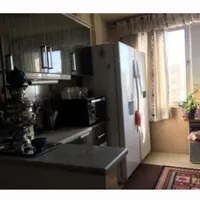 اجاره آپارتمان ۱۰۵ متری ۲ خوابه طبقه ۴ در خرمدشت