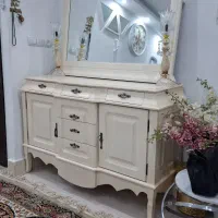 آینه و کنسول