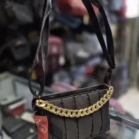 فروش کیف های زنانه و ورزشی