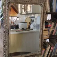 آینه قدیمی