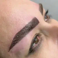 میکروبلیدینگ (هاشور) تغییررنگ ابروی تیره ۵۰۰