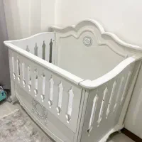 تخت کودک همراه با تشک