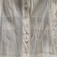 پرده زیبا وشکیل