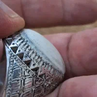انگشتر حصیری مهره