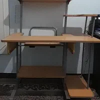 میز کامپیوتر