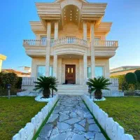 ویلایی/۴خواب/مستقل/بازسازی شده/قدوسی غربی