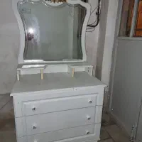 دراور ۳ کشو همراه آینه