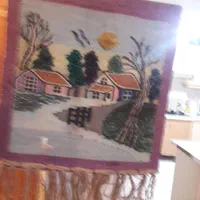 مقداری وسایل قدیمی بفروش میرسد