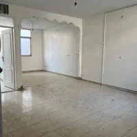 ۷۳متر واقع در کوچه کرمانی ( ولیعصر  )