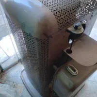 بخاری نفتی ارج بسیار تمیز وسالم|بخاری، هیتر، شومینه|تهران, جوادیه|دیوار