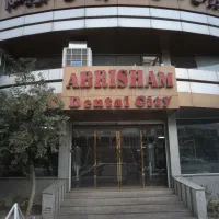 مغازه در نواب (ساختمان کالای پزشکی ابریشم)