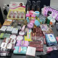 مغازمو بستم آرایشی زیر قیمت مغازه