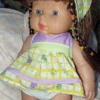عروسک دخترونه