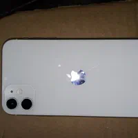 ایفون۱۱ نرمال لاکاغذی درحد