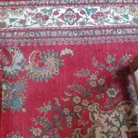 تعدادی فرشهای دستی وماشینی درفومن