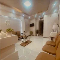 اپراتور لیزر دستگاه شاتی دو روز در هفته ۴تومن