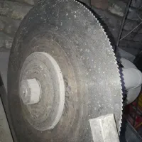 یک عددموتوربرق و اره آتیشی|ابزارآلات|همدان, |دیوار