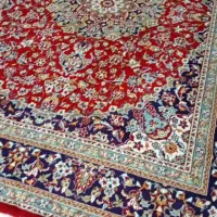 قالی نگین مشهد ۹ متری تمیز و سالم ۴ عدد موجوده