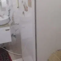 یک عدد یخچال