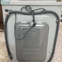 ماشین لباسشویی ۹کیلویی سفید ال جی|ماشین لباسشویی و خشککن لباس|دزفول, |دیوار