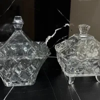 دو عدد شکلات خوری