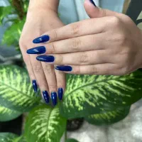 کاشت تخصصی ناخن