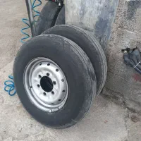 رینگ لاستیک تیوبلس نیسان سایز ۱۶ و ۱۷.۵نو دست دو|قطعات یدکی و لوازم جانبی|آستانه اشرفیه, |دیوار