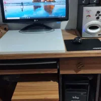 خدمات سخت افزار و نرم افزار کامپیوتر در محل شما