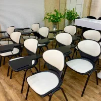 صندلی مناسب اموزشگاها زبان ..