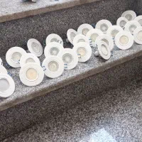 چراغ نور مخفی