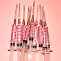 اپراتور لیزر اقا