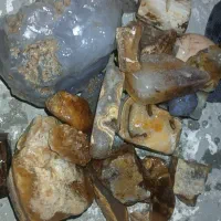 سنگ معدنی عقیق خام|جواهرات|میاندوآب, |دیوار