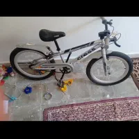 دوچرخه اکبند سایز ۲۰|دوچرخه، اسکیت، اسکوتر|اصفهان, بهارستان (مخابرات)|دیوار