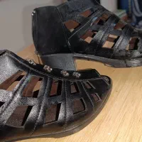 کفش|کیف، کفش، کمربند|پاکدشت, پاکدشت (مامازند)|دیوار