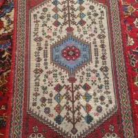 به جفت قالیچه تمیز وسالم