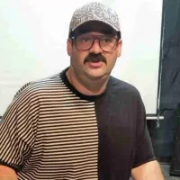 ۲ عدد بلیط تئاتر طنز کمدی کات ( سعید نعمتی )