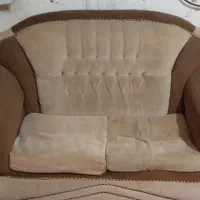 فروش مبل سالم بدونه زدگی پارگی همراه گل میزاش|مبلمان خانگی و میز عسلی|آغاجاری, |دیوار