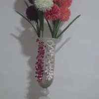 گل وگلدان نو هستن