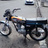 هندا۱۲۵ الگانس