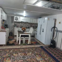 خونه دوطبقه بسیار زیبا در سراجه