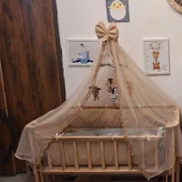 گهواره ،تخت کنار مادر