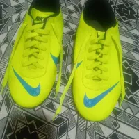 کفش فوتبال 41