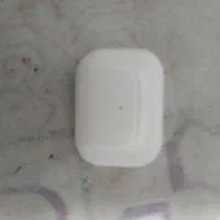 دستگاه ایرپد بلوتوث سفید رنگ