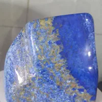 سنگ لاجوردی راف رگه طلای افغانستان بی‌نظیر