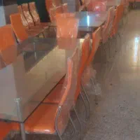 .میز و صندلی